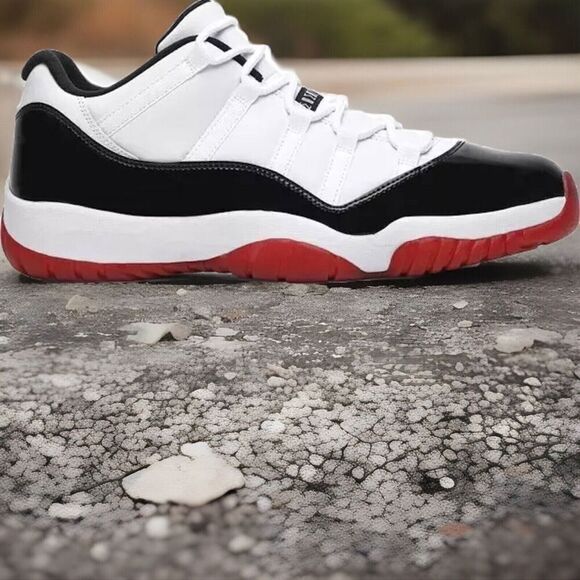 Nike Air Jordan 11 Retro Low‎ Concord-Bred size 13 AV2187-160 OG XI - Picture 1 of 11